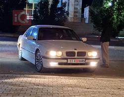 بي ام دبليو الفئة 7